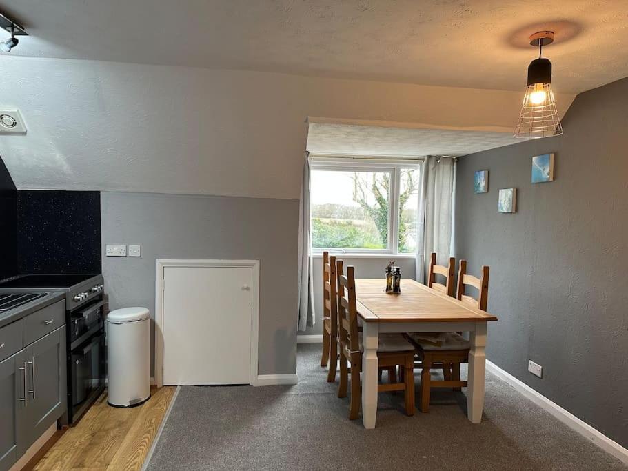 Faldouet 3 Bed Flat In Rock Saint Minver Zewnętrze zdjęcie